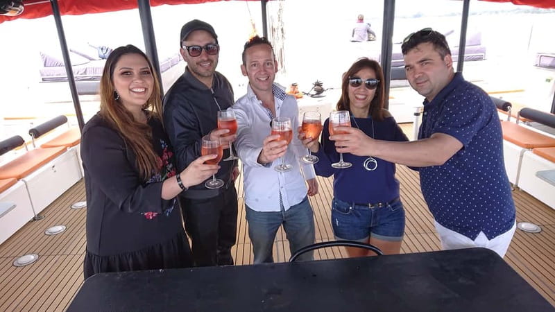 Cambrils/Salou: Coastline Catamaran 2h with drinks, pickup - How much value do you get for $65?