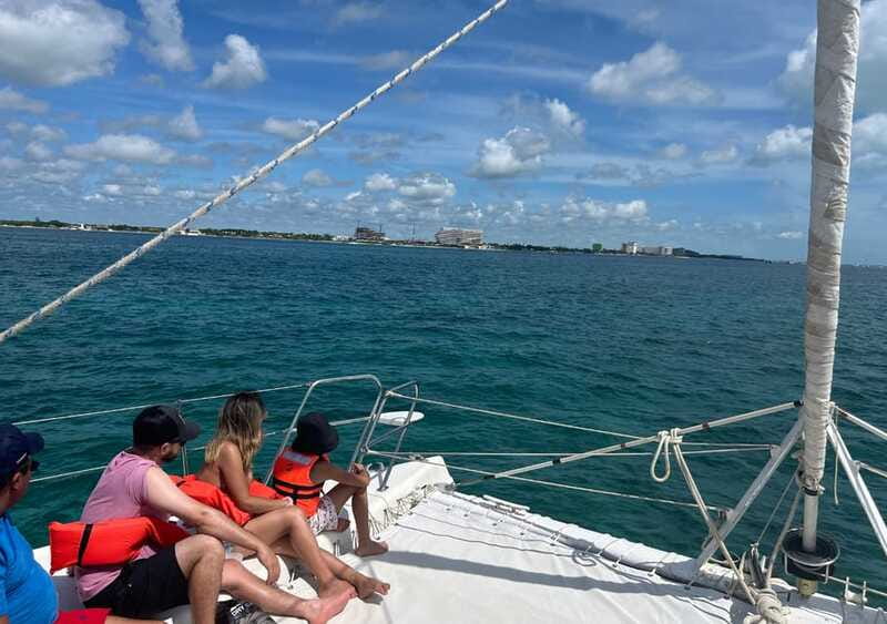 Cancun: Isla Mujeres Catamaran with buffet, drinks & snorkel - Snorkeling at El Meco Reef