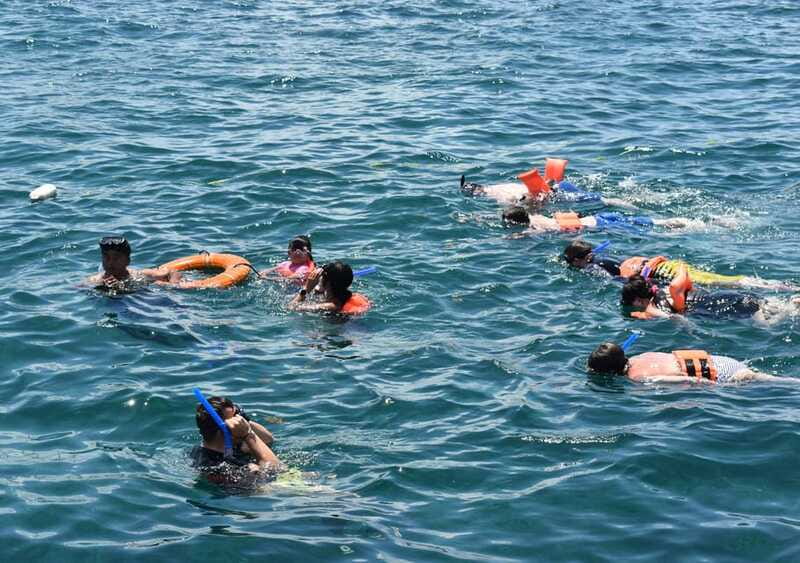 Cancun: Isla Mujeres Only Adults Catamaran, drinks & snorkel - The adults-only question