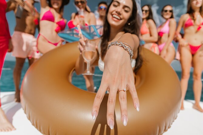 Cancun: Private Catamaran Bachelorette Party – 51' Leopard - Food prepared onboard by a dedicated chef