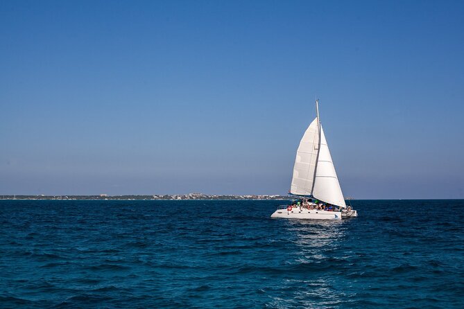 Cancun Sailing Catamaran Islas Mujeres With Luxury Beach Club - The El Meco Reef snorkel stop