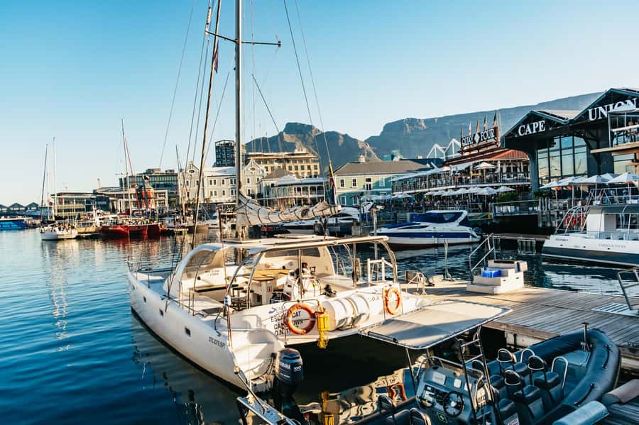 Cape Town: Sunset Catamaran Cruise on Table Bay with Bubbles - My final call: book it for views and atmosphere