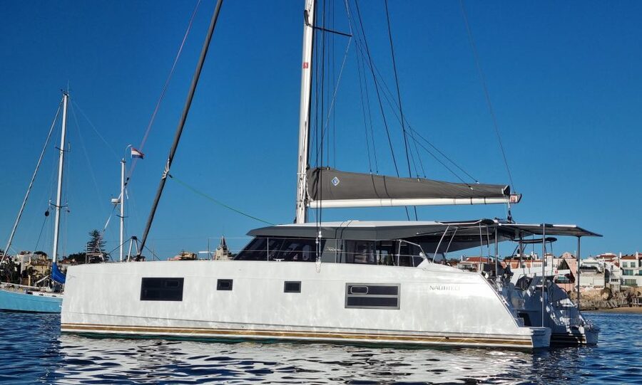 Cascais:Luxury Private Sailing Catamaran Cruise with a Drink - Simple planning for a comfortable day