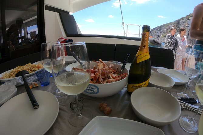 Catamaran Alghero, Catamaran Sailing Day Trip - Who should book this Alghero catamaran trip