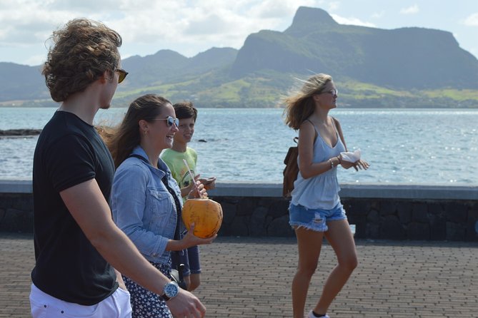Catamaran, BBQ, Ile Gabriel , Ile Plate ,Coin de Mire - Grand Bassin and Mauritius’s Hindu culture