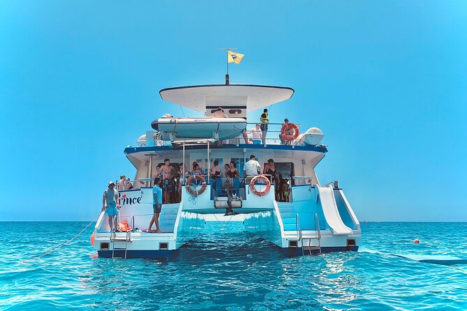 Catamaran Cruise from Puerto Rico (Full package) - The coastal route from Amadores to Mogán