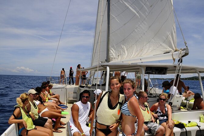 Catamaran Cruise, Open Bar, Food and Snorkeling - Key points to know before booking