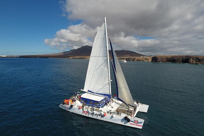 Catamaran Cruise to Papagayo beaches, lunch and water activities - Paella, pasta, and the return sail