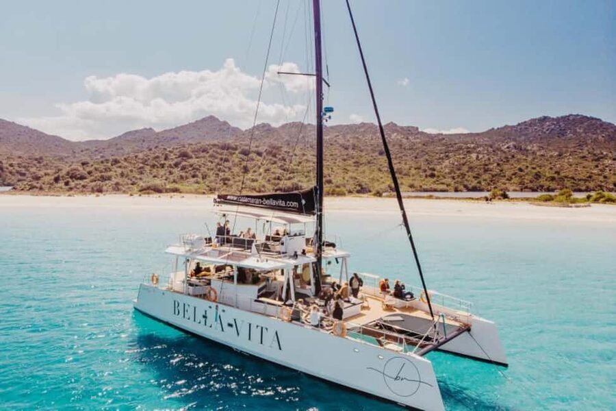 Catamaran day excursion - How good is the guiding?