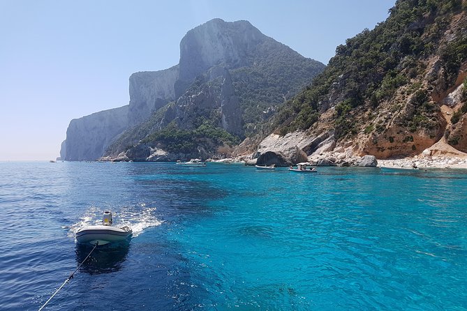 Catamaran Day Trip to the Cale di Orosei with Lunch - Pedra Longa begins the day with cliffs and a first swim