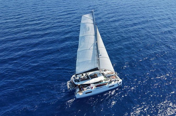 Catamaran Excursion Agriates Desert from Red Island - Why the small group matters