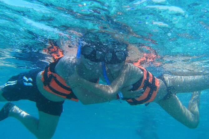 Catamaran family friendly Tour to Isla Mujeres with lunch - What the price delivers