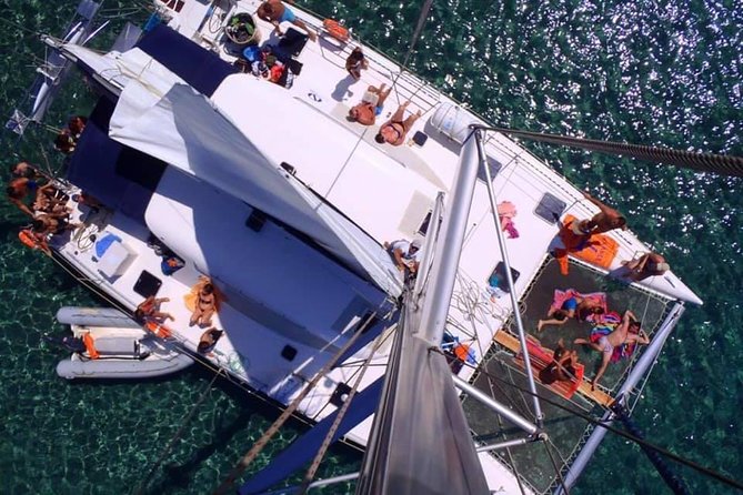 Catamaran Full Day Cruise: Poliegos - Kleftiko - Why this Milos cruise is worth a full day