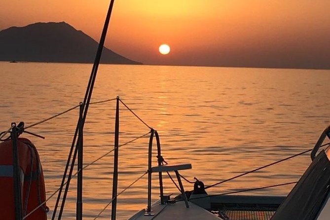 Catamaran Half Day Afternoon Cruise With Sunset: Kleftiko - Why the Kleftiko sunset route works so well