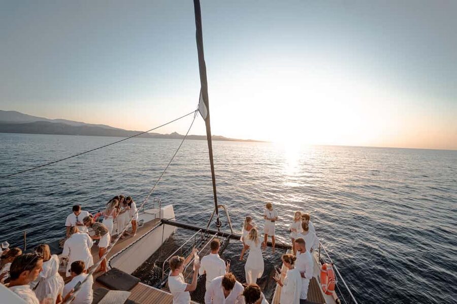 Catamaran half-day excursion - Booking details worth knowing