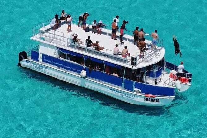 Catamaran in Cozumel with snorkeling at El Cielo and open Bar - El Cielo and the starfish sanctuary