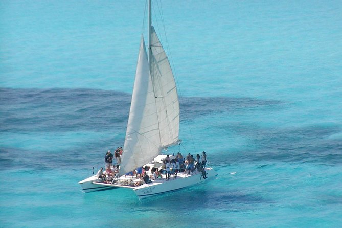Catamaran Isla Mujeres Tour with Hotel Pick Up included - Downtown Isla Mujeres for shops and a change of pace