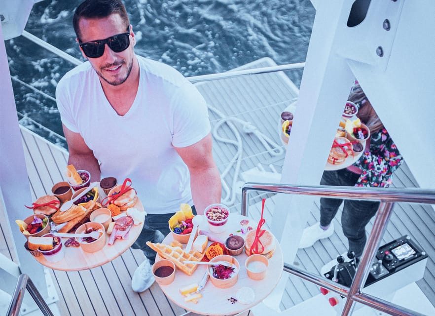 Catamaran Lucile | Sunday brunch - Who will enjoy Catamaran Lucile most?