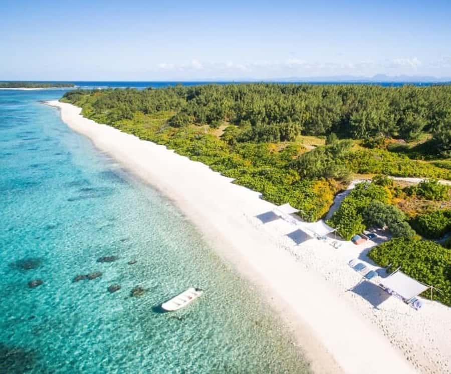 Catamaran Mauritius Cruise in the North Coasts - Setting sail from Grand Baie