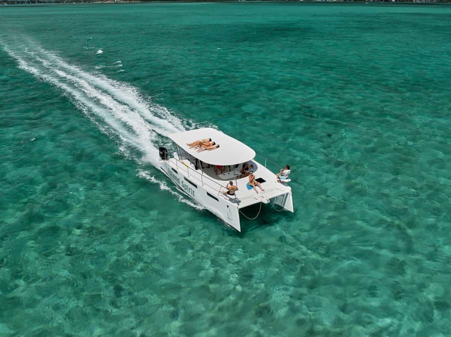 Catamaran Mauritius: South East 5 Islands Catamaran Cruises - What the $82 price really covers