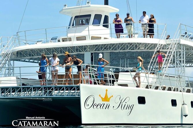 Catamaran Ocean King Manuel Antonio - What kind of Costa Rica outing is this?