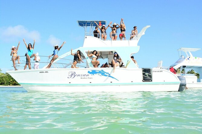Catamaran Party Boat In Punta Cana With Pick Up - How the four-hour schedule may feel