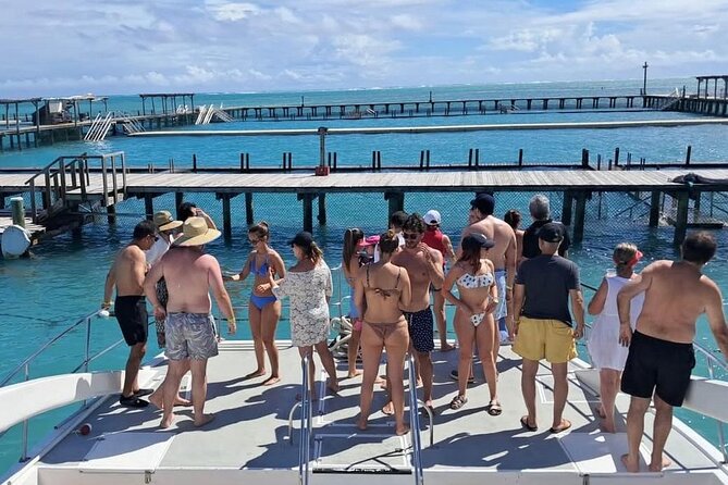 Catamaran party in Punta Cana with open bar, music and more - What to bring and how to prepare