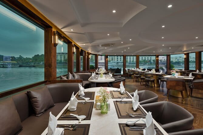 Catamaran Premium Cruise to Halong Bay & Lan Ha Bay in 1 Day Tour - Halong Bay views from the water