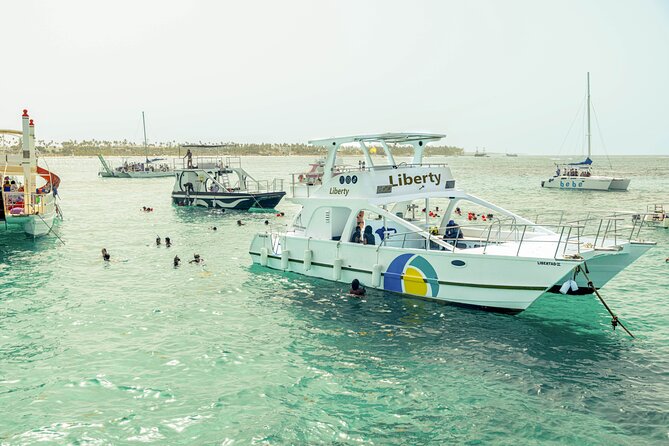 Catamaran Private Group Tour - How the $850 price works for a group