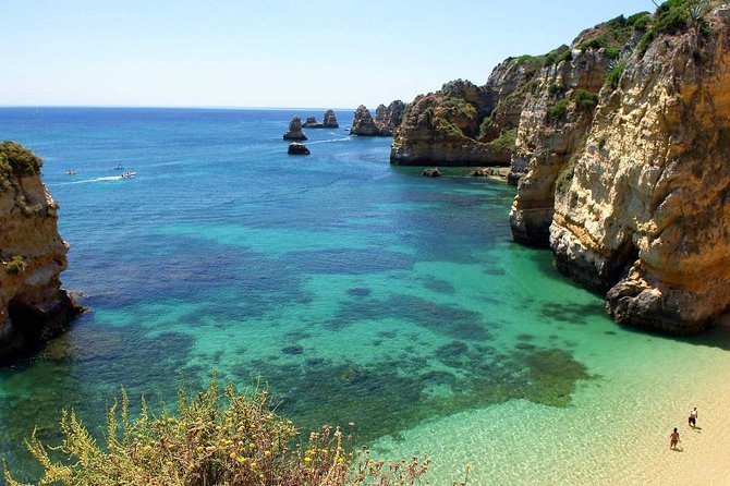 Catamaran Private Tour - Benagil & Marinha Beach - (28 PAX) - An hour at Praia da Marinha