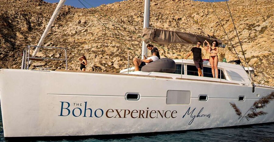 Catamaran’s Private Tour / Mykonos - Who will enjoy this catamaran most