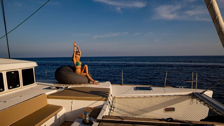 Catamaran’s Private Tour / Mykonos - Leaving from Paraga Beach