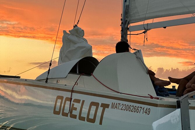 Catamaran Sailboat Bacalar Excursions - What is included, and what you should plan for
