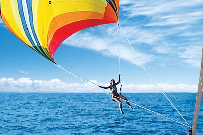 Catamaran Sailing Experience & Snorkeling Tour to Isla Mujeres - Lunch, open bar, and the social side of the boat