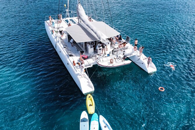 Catamaran Sailing in Lanzarote - The four-hour rhythm of the outing