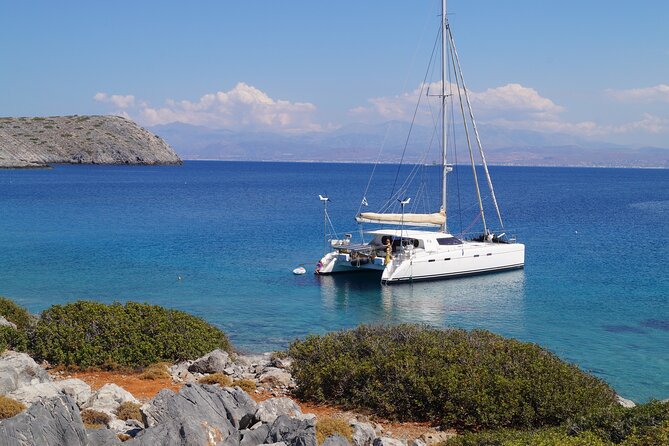Catamaran Sailing Trip - All Inclusive - Timing, pickup, and the return to Heraklion