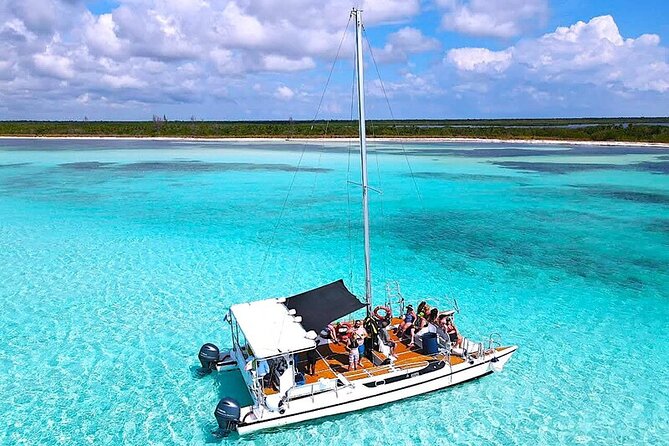 Catamaran Snorkeling to El Cielo and The Money Bar Beach Club - El Cielo, where the water turns shallow