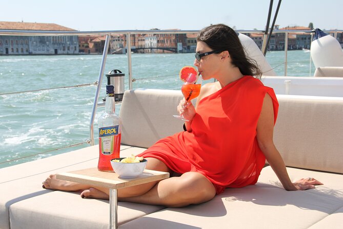 Catamaran Spritz Tour - The drink, the music, and the pace