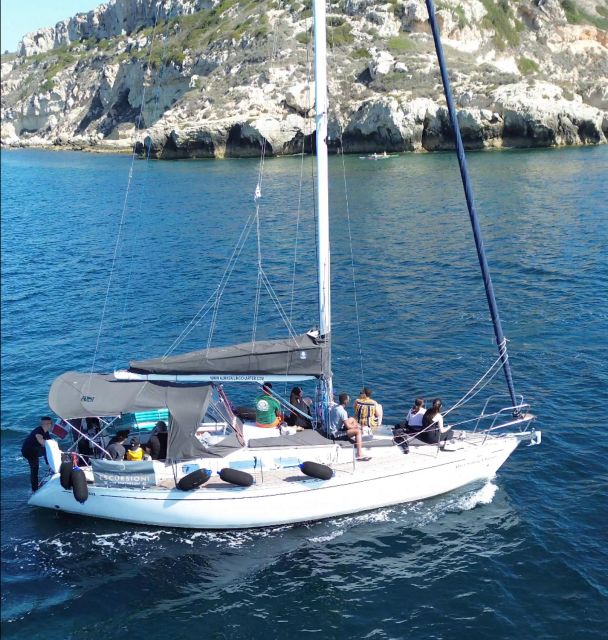 Catamaran tour, swimming, snorkeling, and a Prosecco toast - What the crew adds to the outing