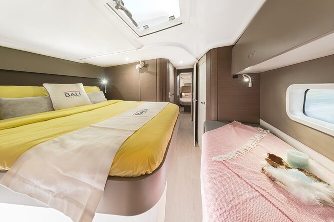 Catamaran trip and overnight stay in Palermo with meals for 8 people - Who will enjoy this catamaran trip?
