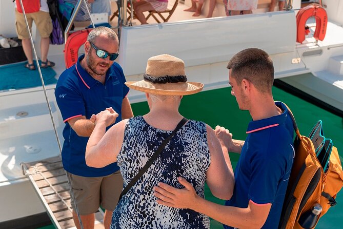 Chania: Afternoon Catamaran trip - Dinner, Drinks & Sunset - The one-hour sail toward Agioi Theodoroi