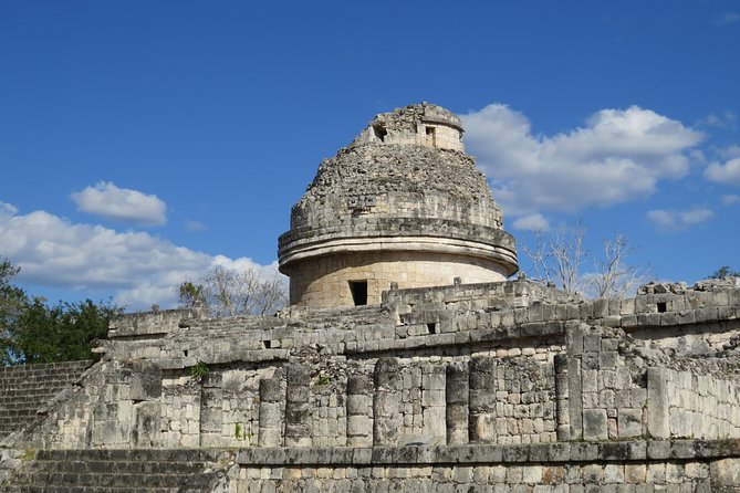 Combo Saver: Chichen Itza & Cenote + Isla Mujeres Catamaran - Guides and the human side of the tour