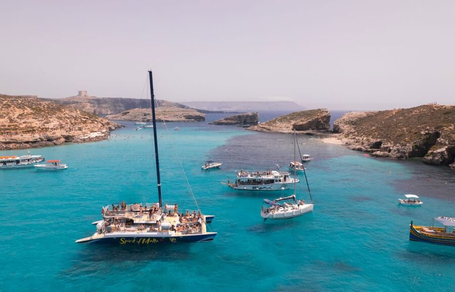 Comino: Blue Lagoon Catamaran Cruise with Lunch and Open Bar - A route that changes with the weather