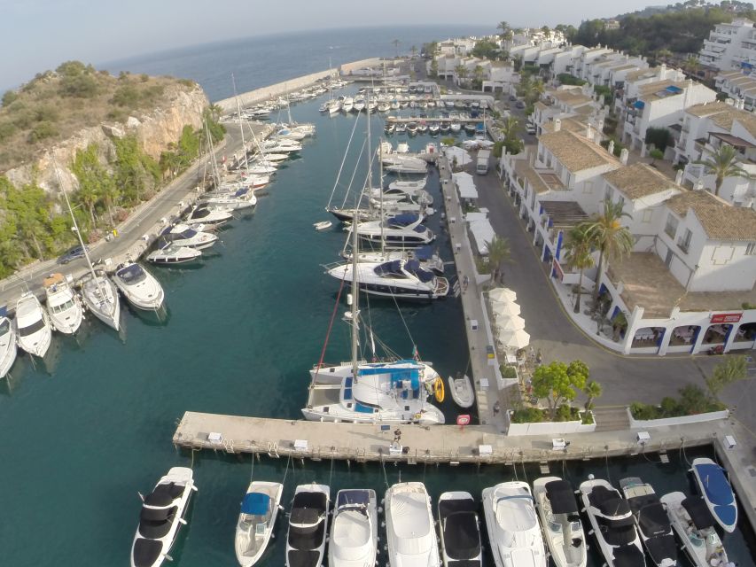 Costa Tropical: Luxury Catamaran Trip with Lunch - Lunch on board with drinks included