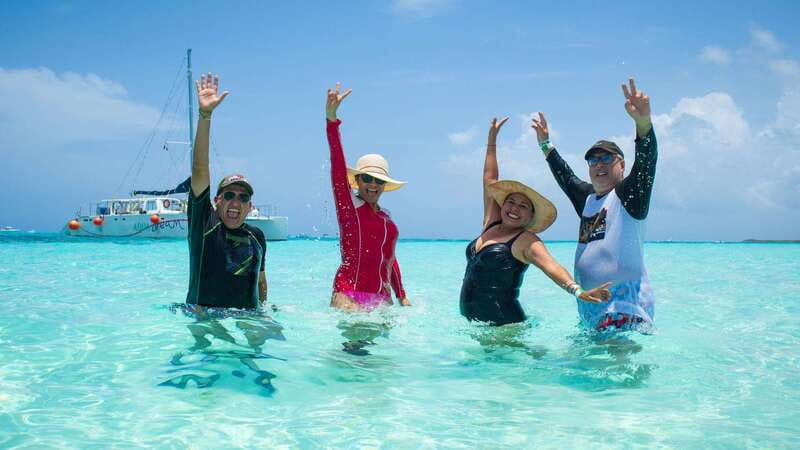 Cozumel: Catamaran, El Cielo Bay & Palancar Reef with Lunch - El Cielo Bay Trades Coral for Starfish