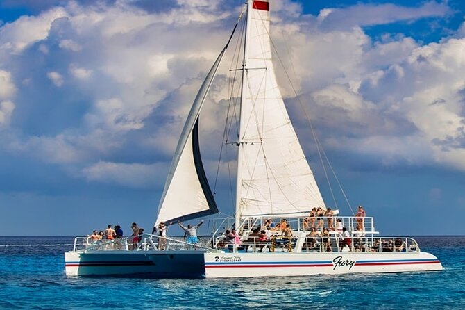 Cozumel Catamaran Experience with Snorkeling & Beach Club - El Cielo and the private beach club