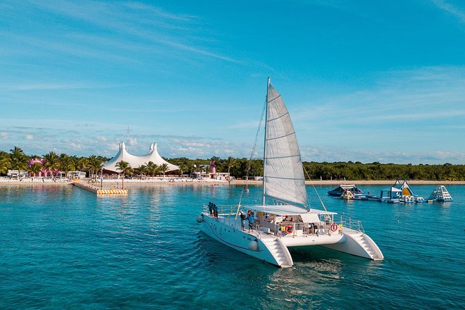 Cozumel Catamaran Snorkeling Tour & Lunch (Hotel Pick Up) - What to pack for the reef and water park