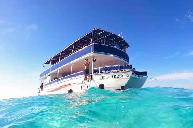 Cozumel Catamaran Tour: Snorkel at Top Reefs & Open Bar - What the catamaran ride is really like