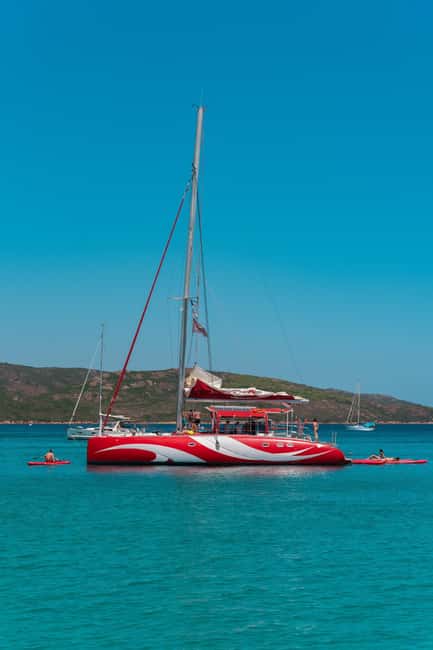 Cruising on a sailing maxi-catamaran - Sailing back along the Corsican coast
