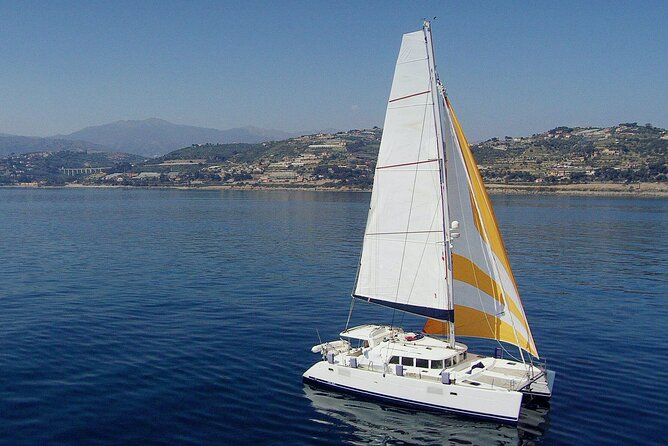 Day trip on a sailing catamaran in Sardinia - A relaxed sailing day from Olbia